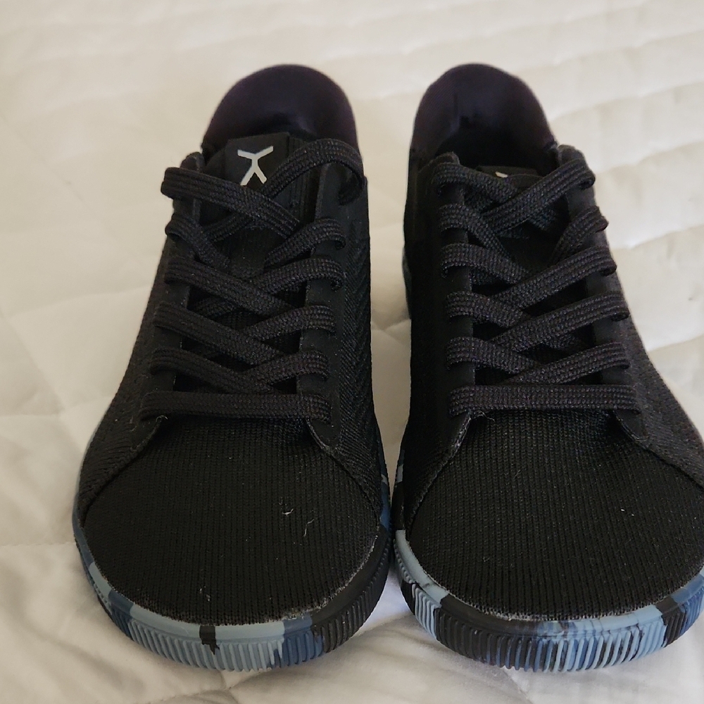 Lux Black Sneakers with Blue Patterned Sole - Picture 2 of 5